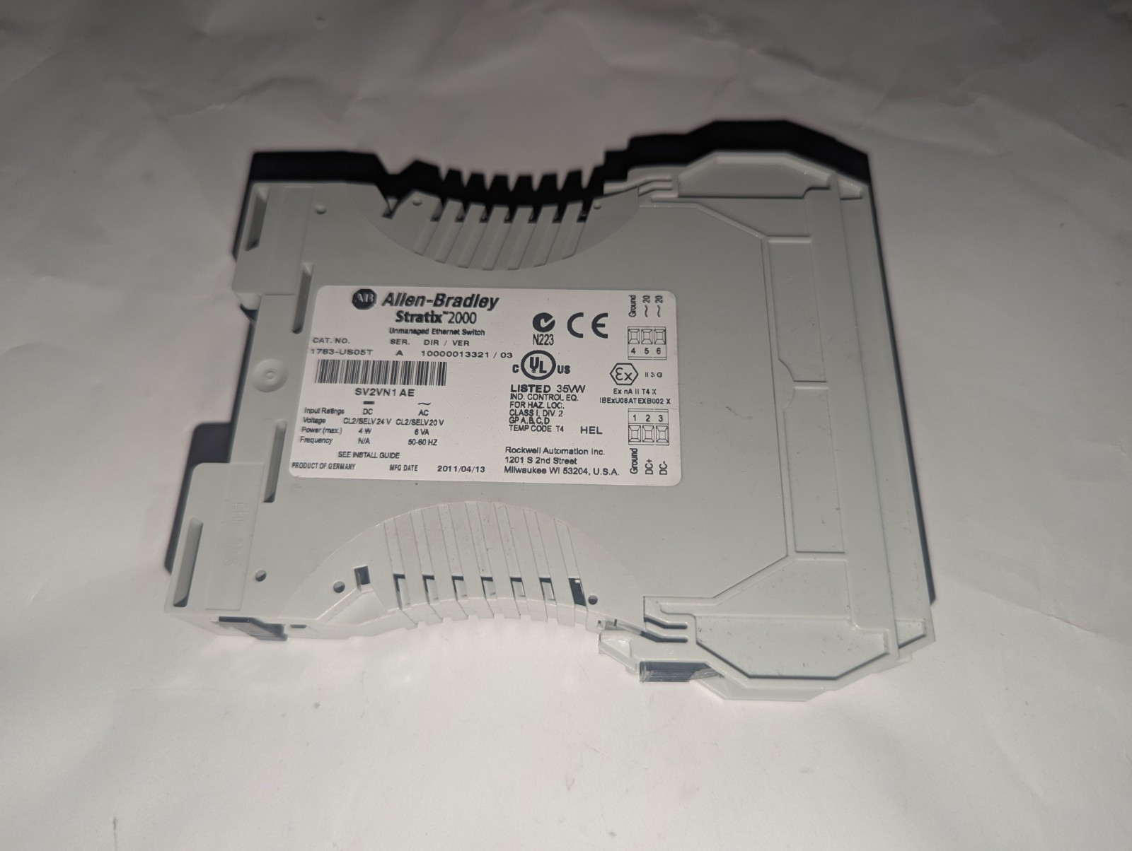 NEW GENUINE ALLEN-BRADLEY STRATIX 2000 1783-US05T SER A UNMANAGE ETHERNET SWITCH