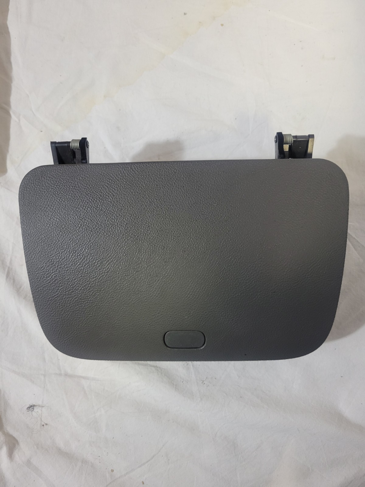 2006-2011 Chevrolet HHR Front Upper Dash Center Storage Compartment