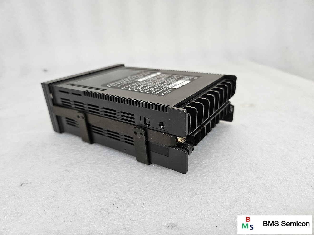 OMRON K3TX-VD22A Meter Panel Mount (24VDC)