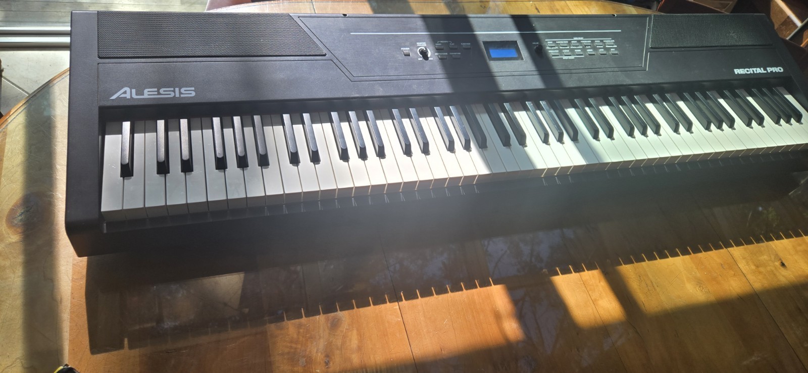 Alesis RECITAL PRO 88-Key, hammer-action digital piano keybd  stand pedal BUNDLE