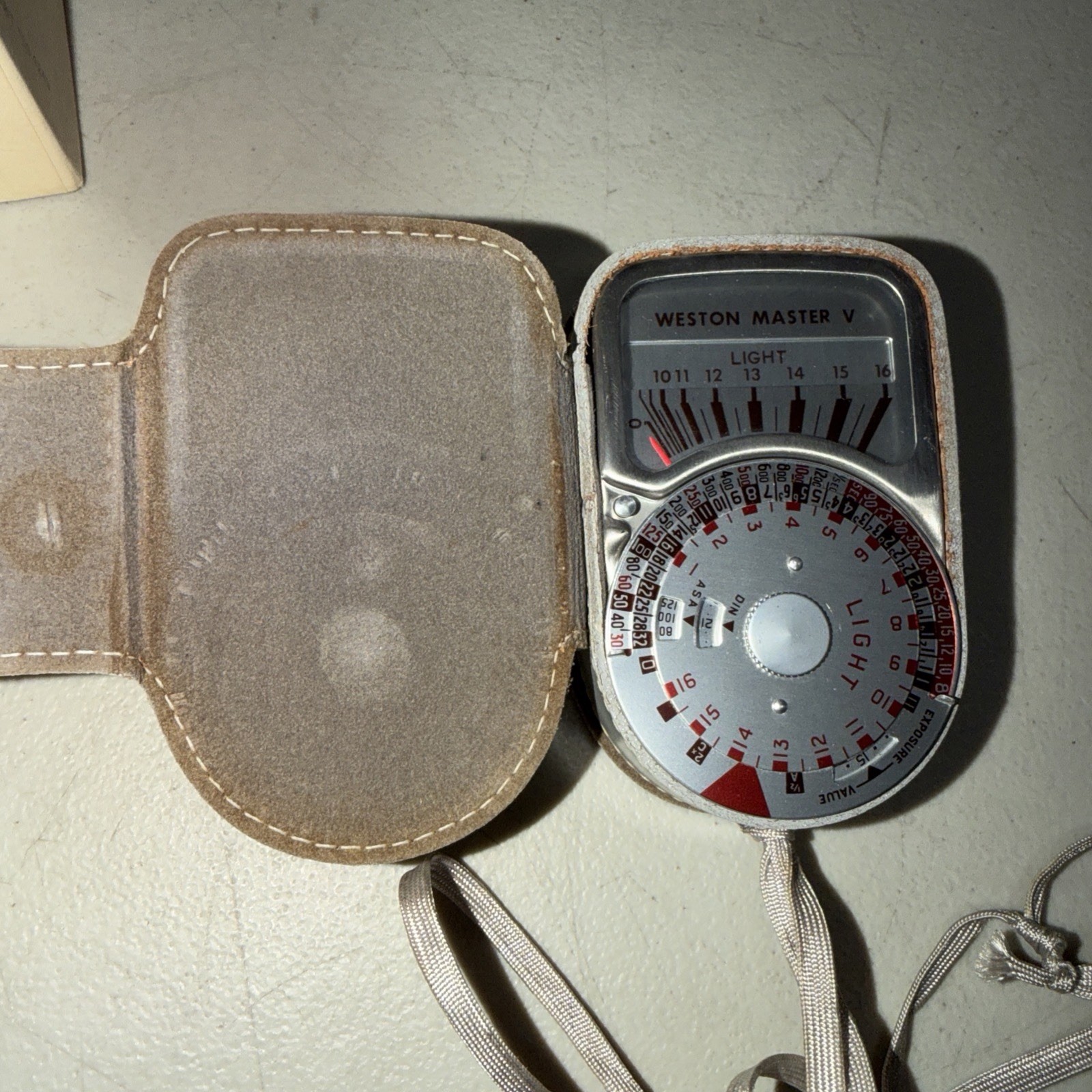 WESTON MASTER 5 INSTRUMENT UNIVERSAL EXPOSURE METER MODEL 748