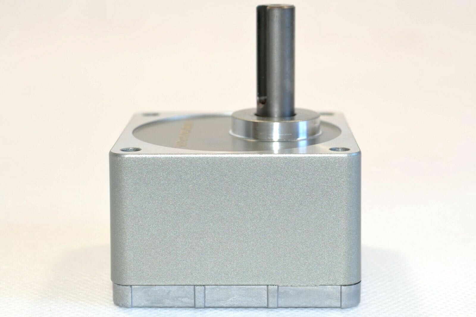 Oriental Motor GFV2G100 Parallel Shaft Gearhead NEW!