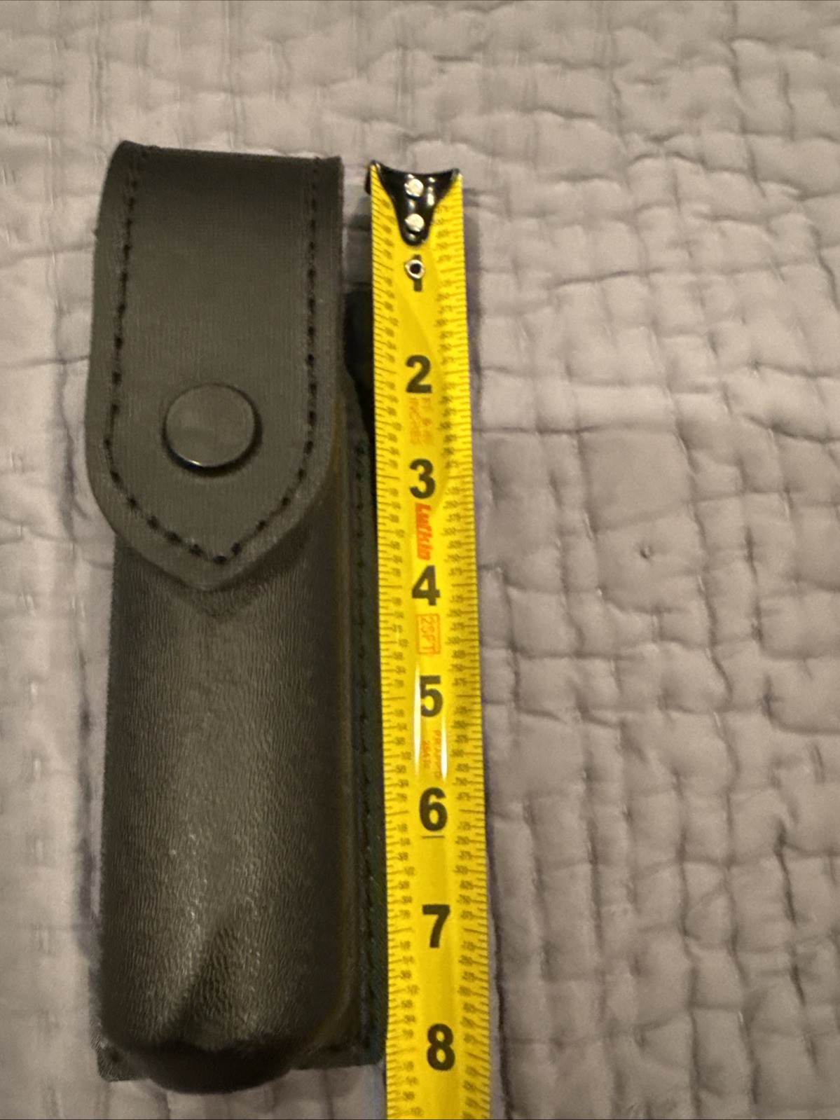 Safariland 38-40-18  Pepper Spray Duty Pouch Black, Pre Owned