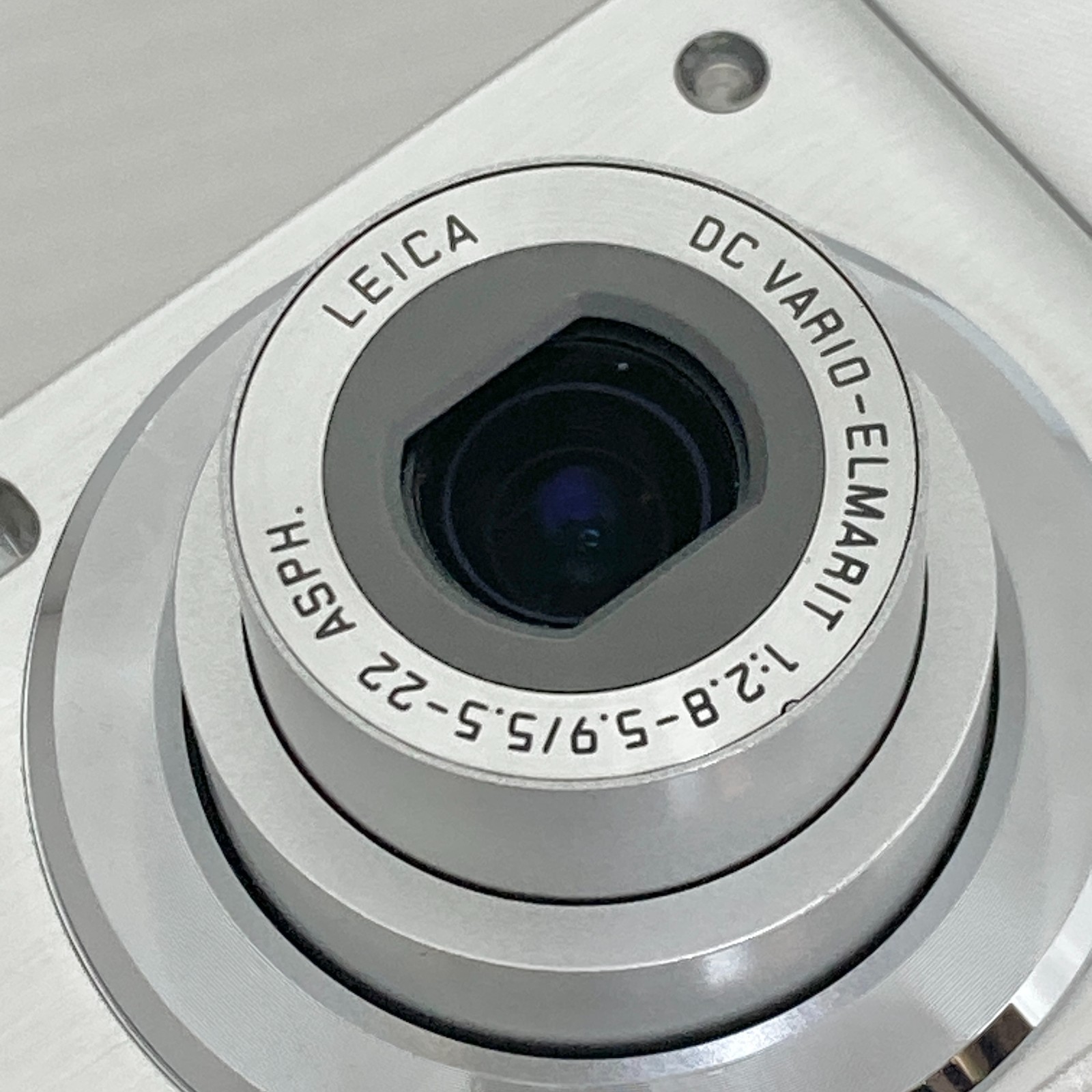 Panasonic LUMIX DMC-FS7 Compact Digital Camera Silver