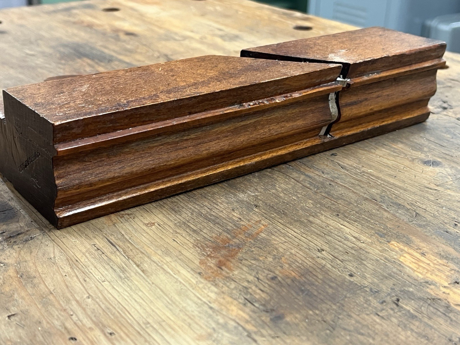 J. Kellogg, Amherst MS, Boxed Complex Molding Plane
