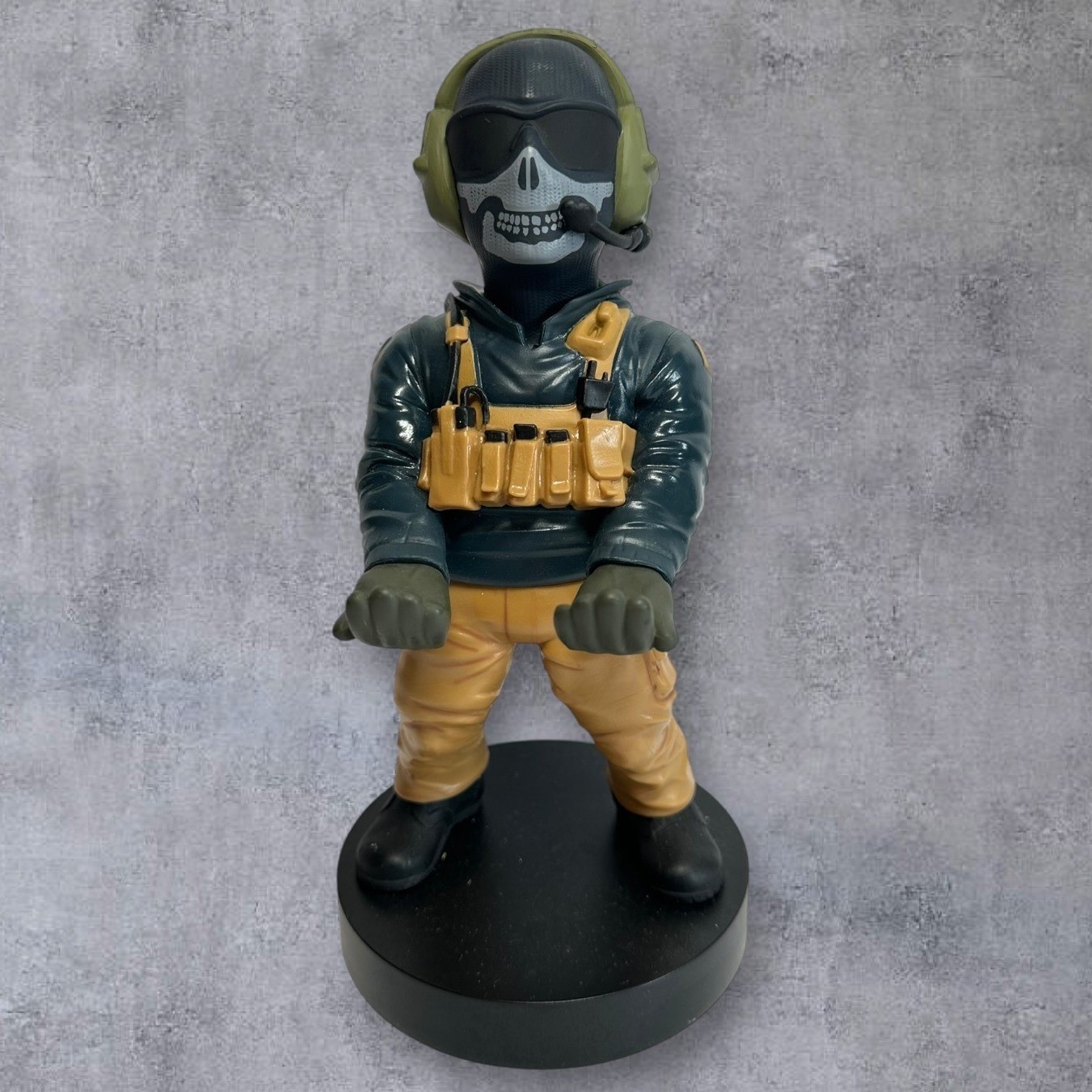 Cable Guys Call of Duty Ghost Controller Phone Holder 8.5"