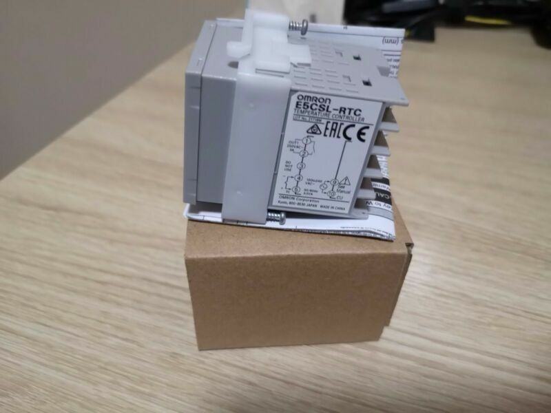 1PC New Omron Temperature Controller E5CSL-RTC E5CSLRTC In Box Free Ship #OM