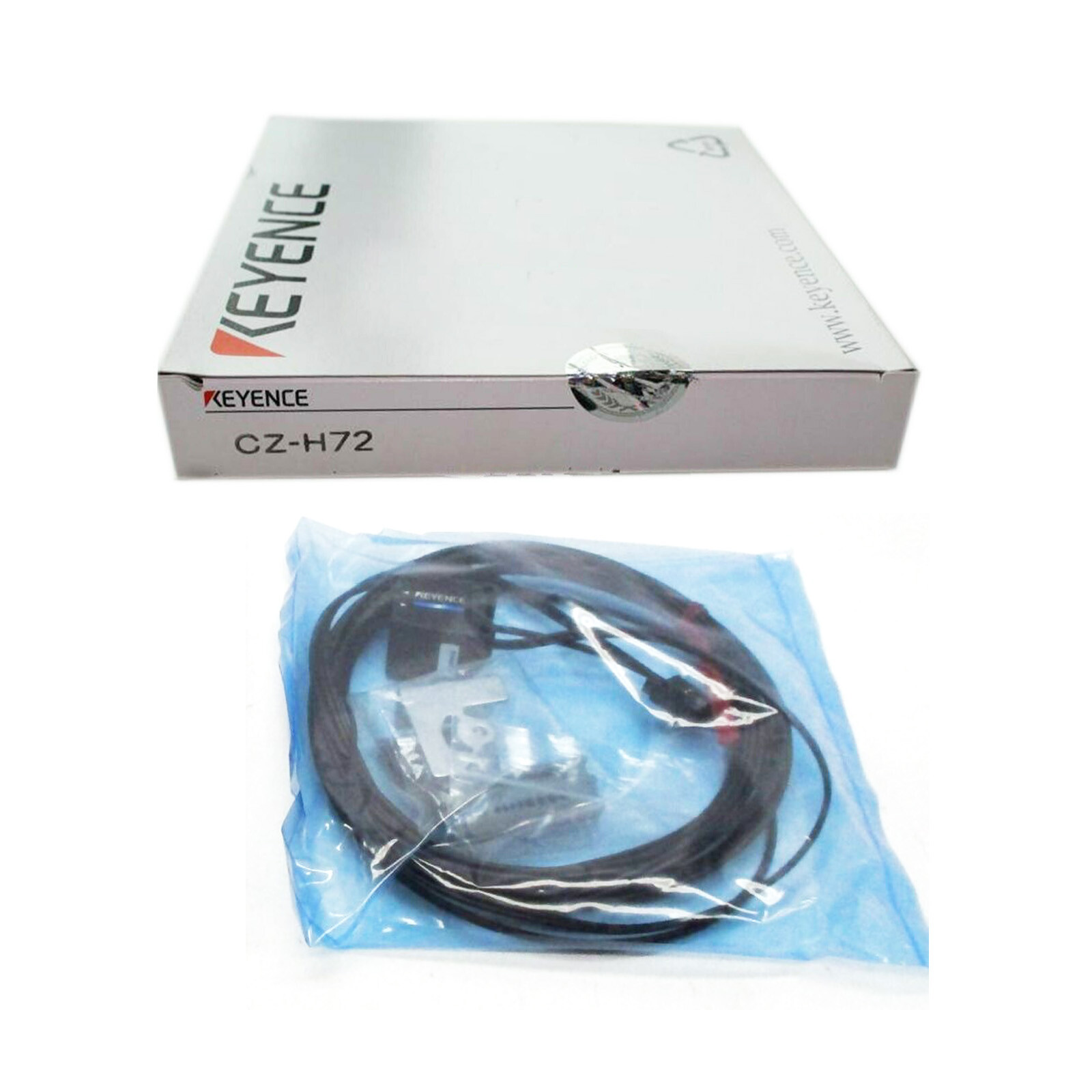 New In Box KEYENCE CZ-H72 Color Sensor