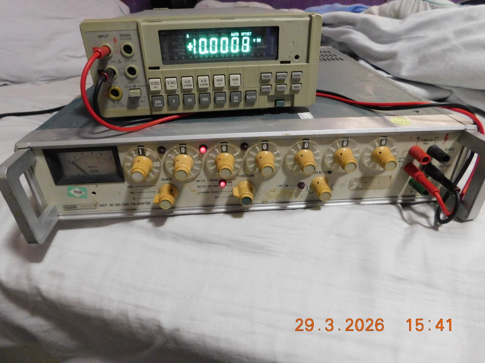 Fluke 343A DC Calibrator