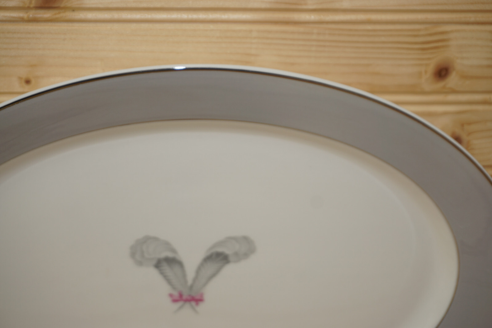 Syracuse Coronet Serving Platter, 14" (G18)