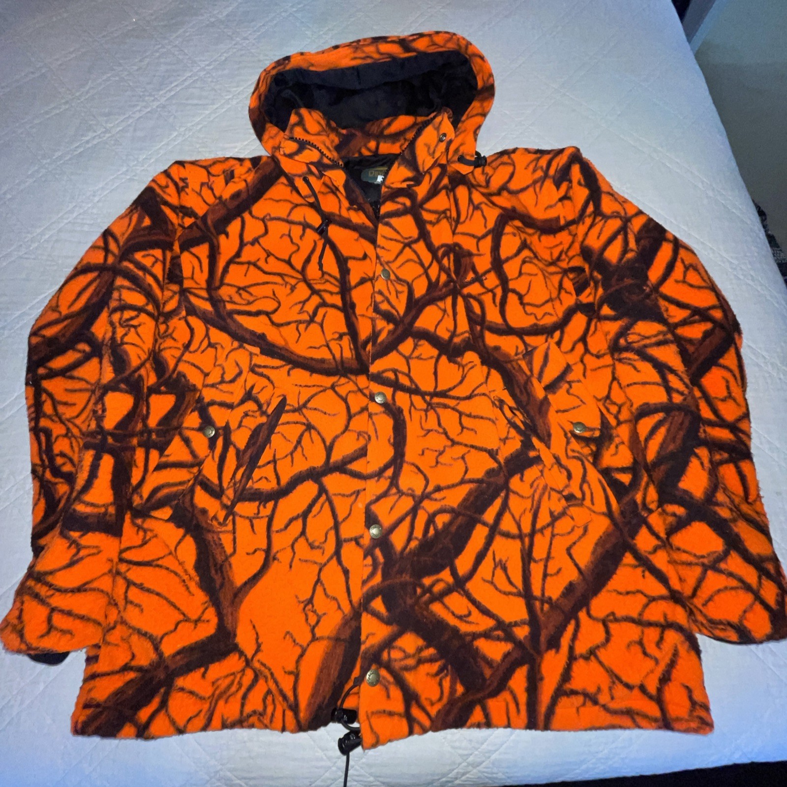 VINTAGE Cabela's Dry Plus Jacket Men's Large Orange Blaze Camo Made in the USA