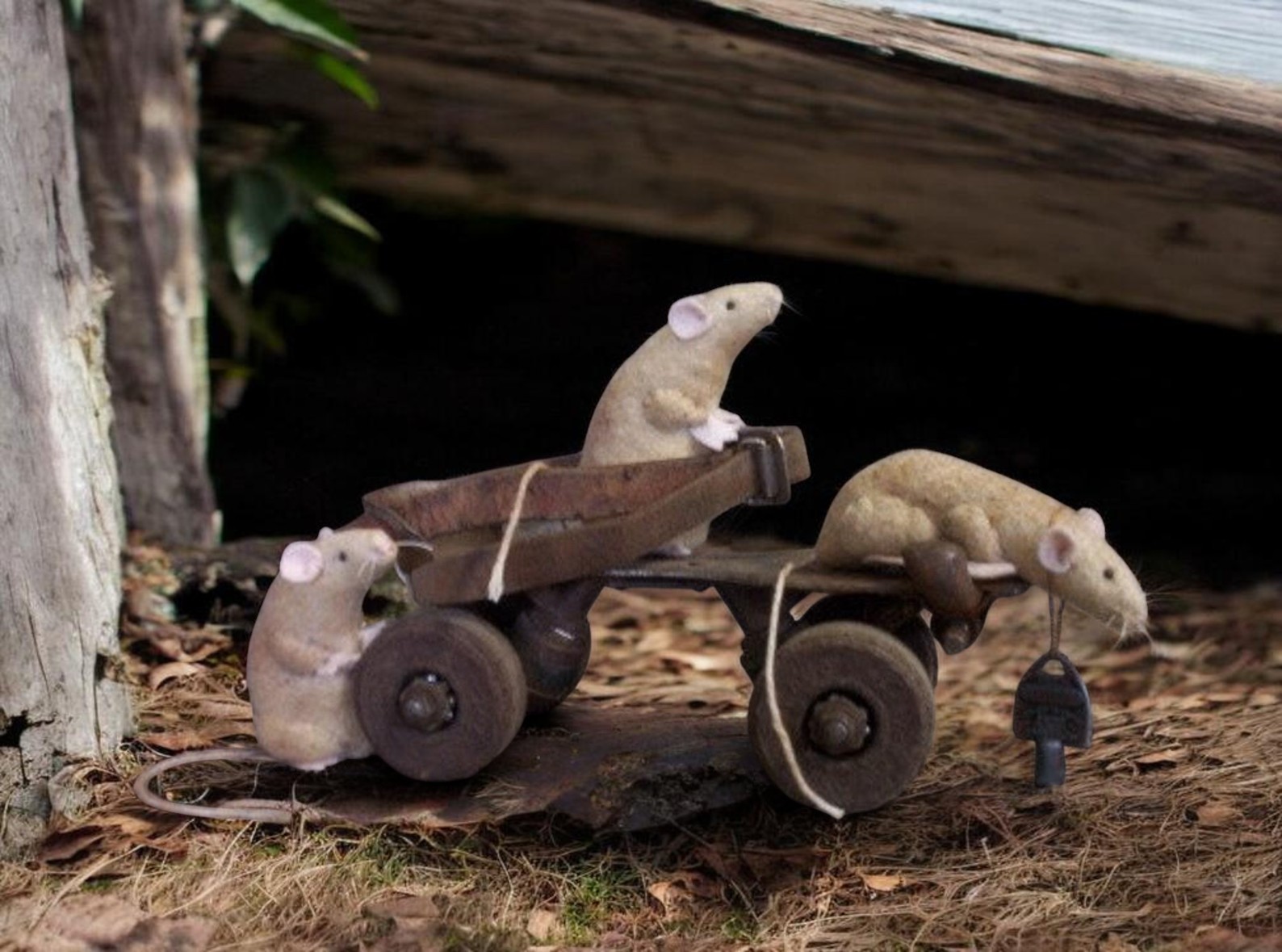 Primitive 3 Styles 4" Rustic Mouse Mice Paper Sewing Pattern Easy to Follow