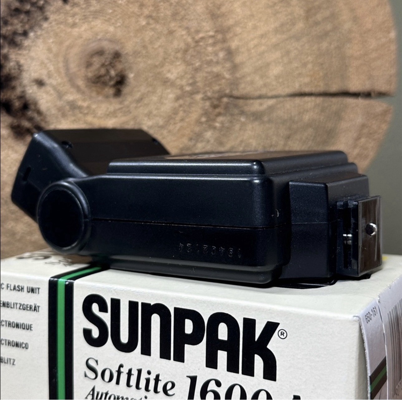 SUNPAK Softlite 1600A Automatic Camera Flash - Open Box Vintage Vtg NOS