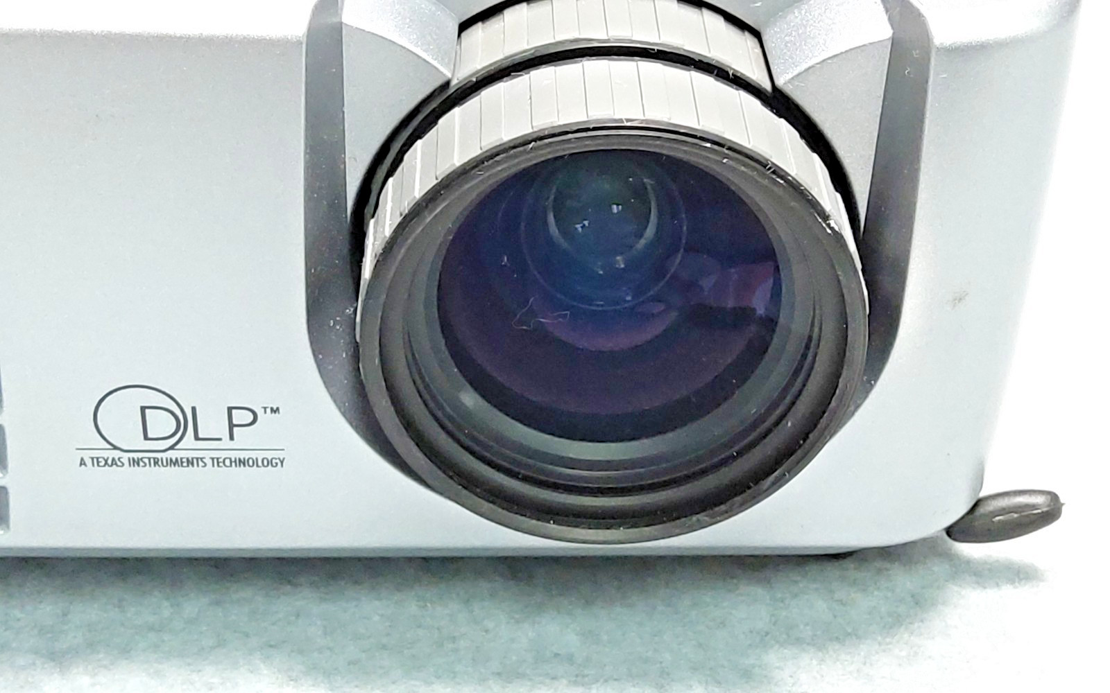 Plus U5-112 Projector in Bag Bundle *Tested* Battery NOT Included
