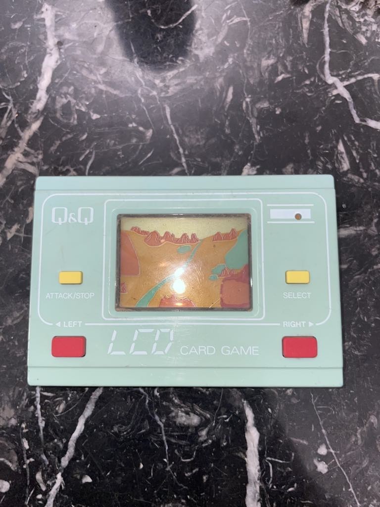 VINTAGE LCD CARD GAME Q&Q CAVEMAN - JAPAN FOR Parts ( Read Description)