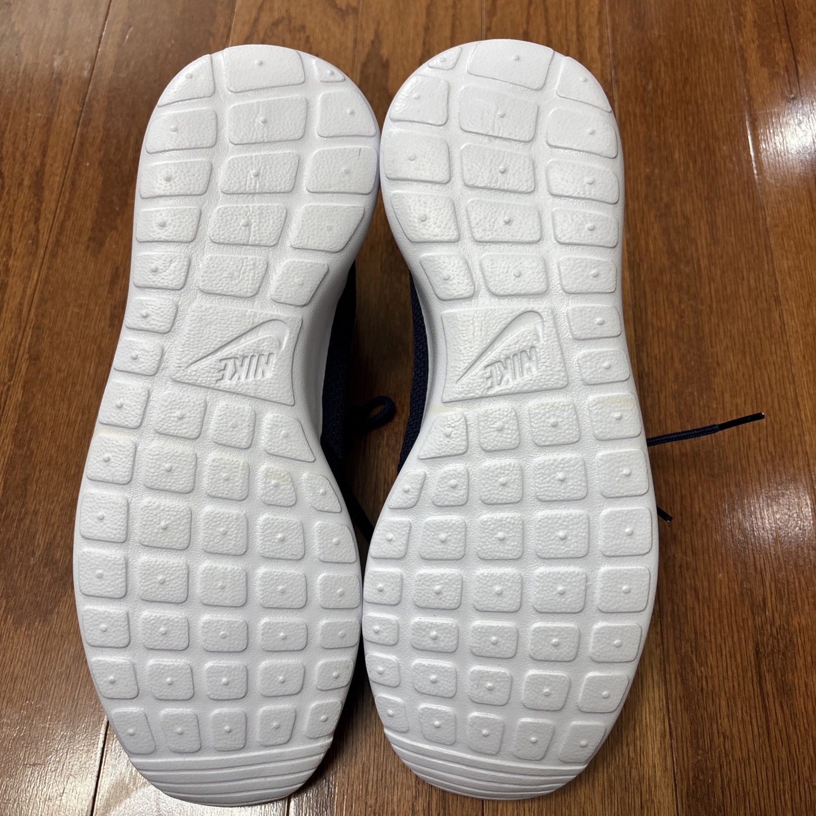 Nike Roshe One Midnight Navy: Size 9