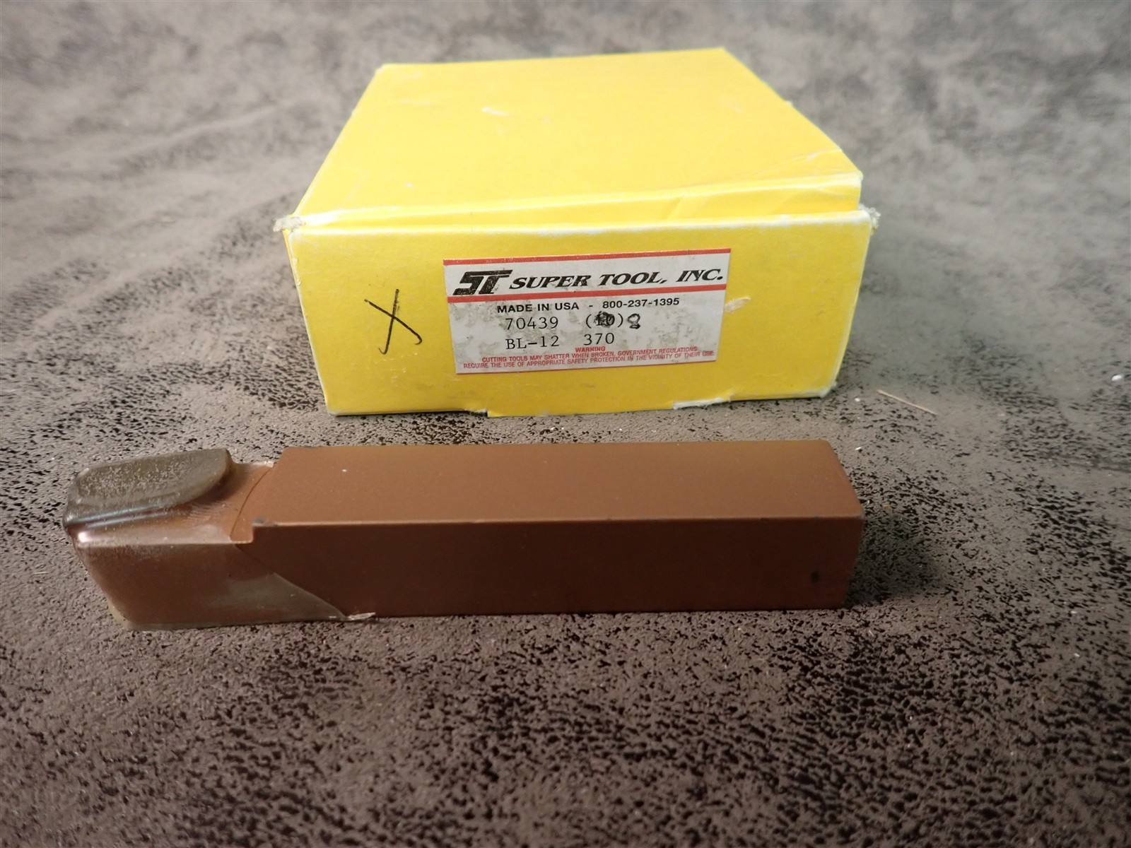 (Lot of 8) NEW Super Tool 70439 3/4"x3/4" Single Point Carbide BL-12 370 (BN496)