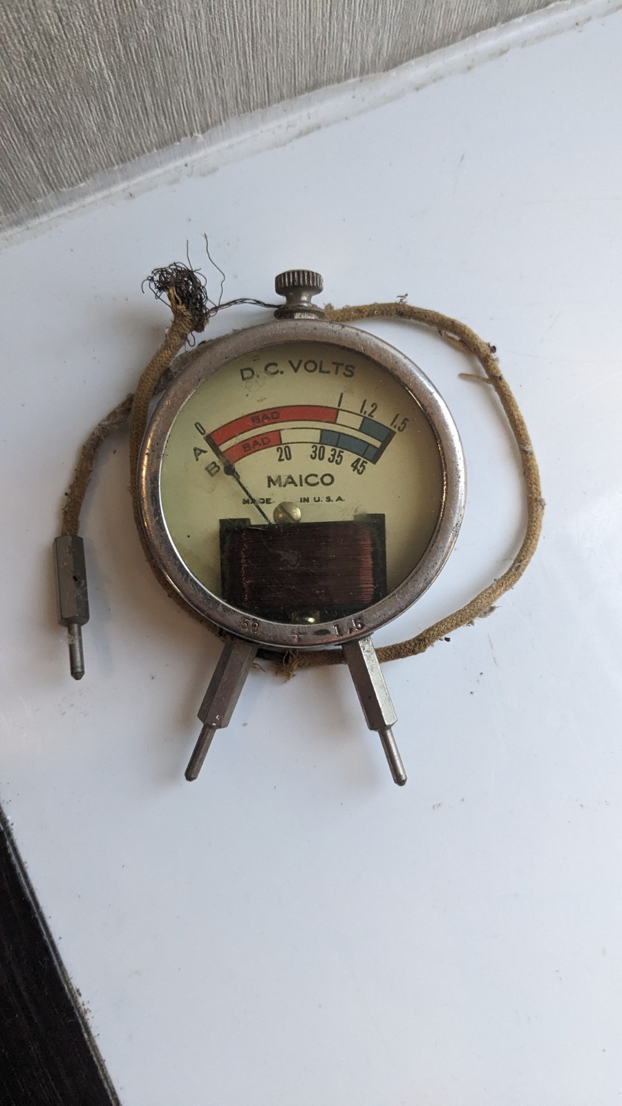 RARE Vtg Pocket Voltmeter Collectible Metal Glass Measuring Instruments,Maico