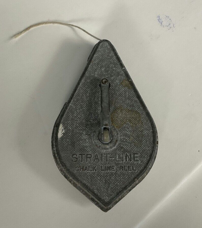 Vintage Metal Irwin Straight-Line Chalk Line Reel Plumb Bob Made in USA