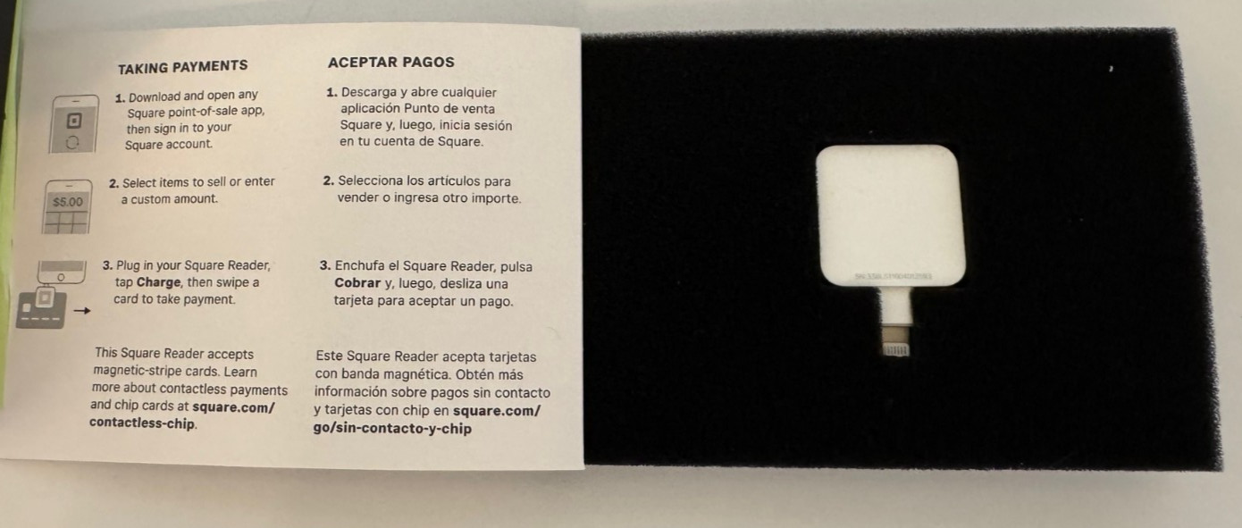 SQUARE Credit Card Reader Chip Machine for Mobile Phones, iPhone iPad