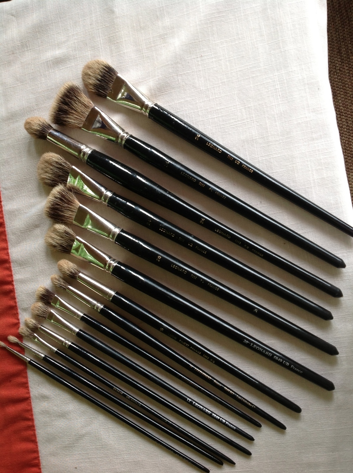 Leonard Badger Brush, Series 5849