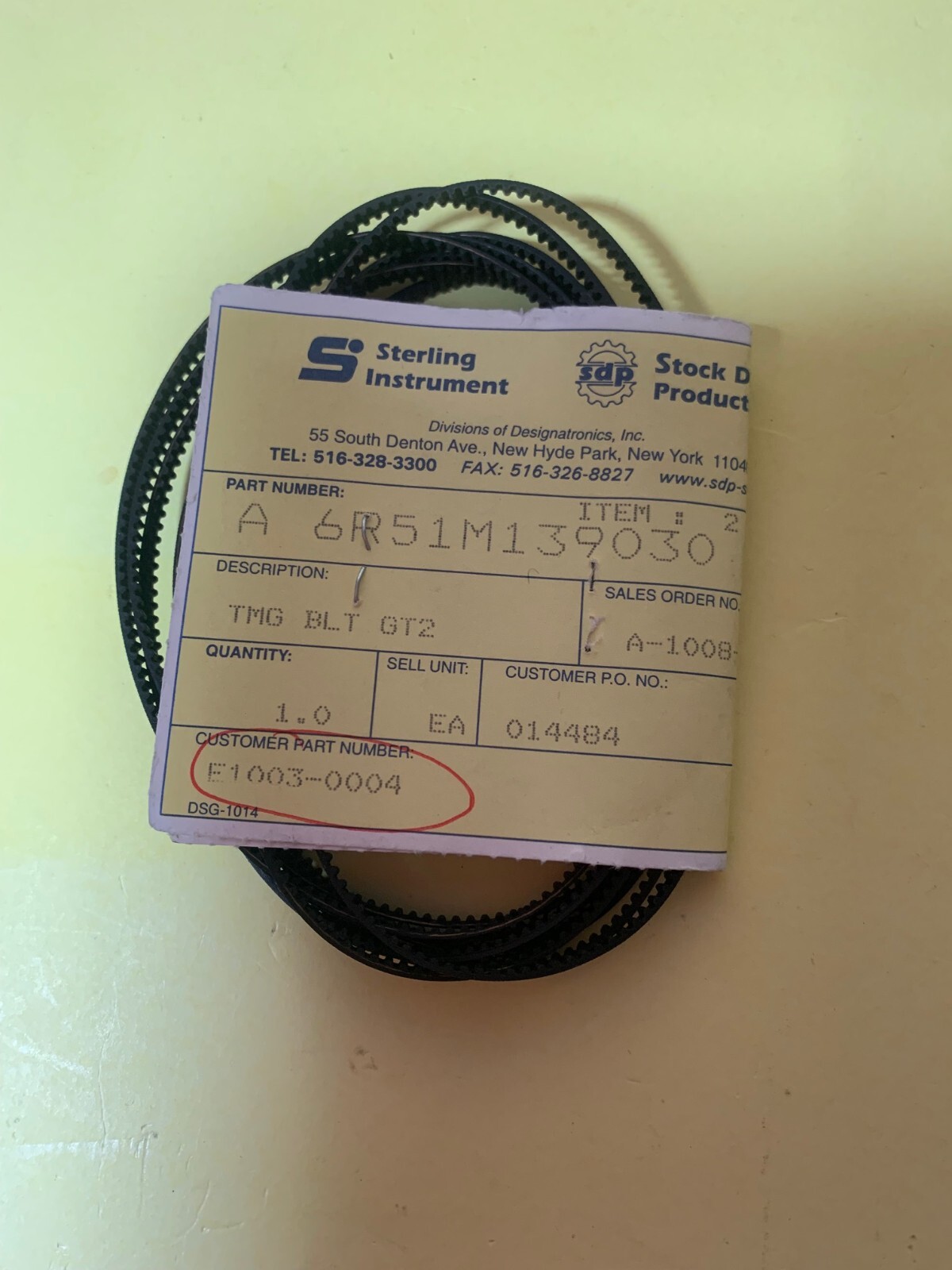 New  Lot of 2 , GATES GT 2MR139 0337MC  ;  SDP  A  6R51M139030 timing belt
