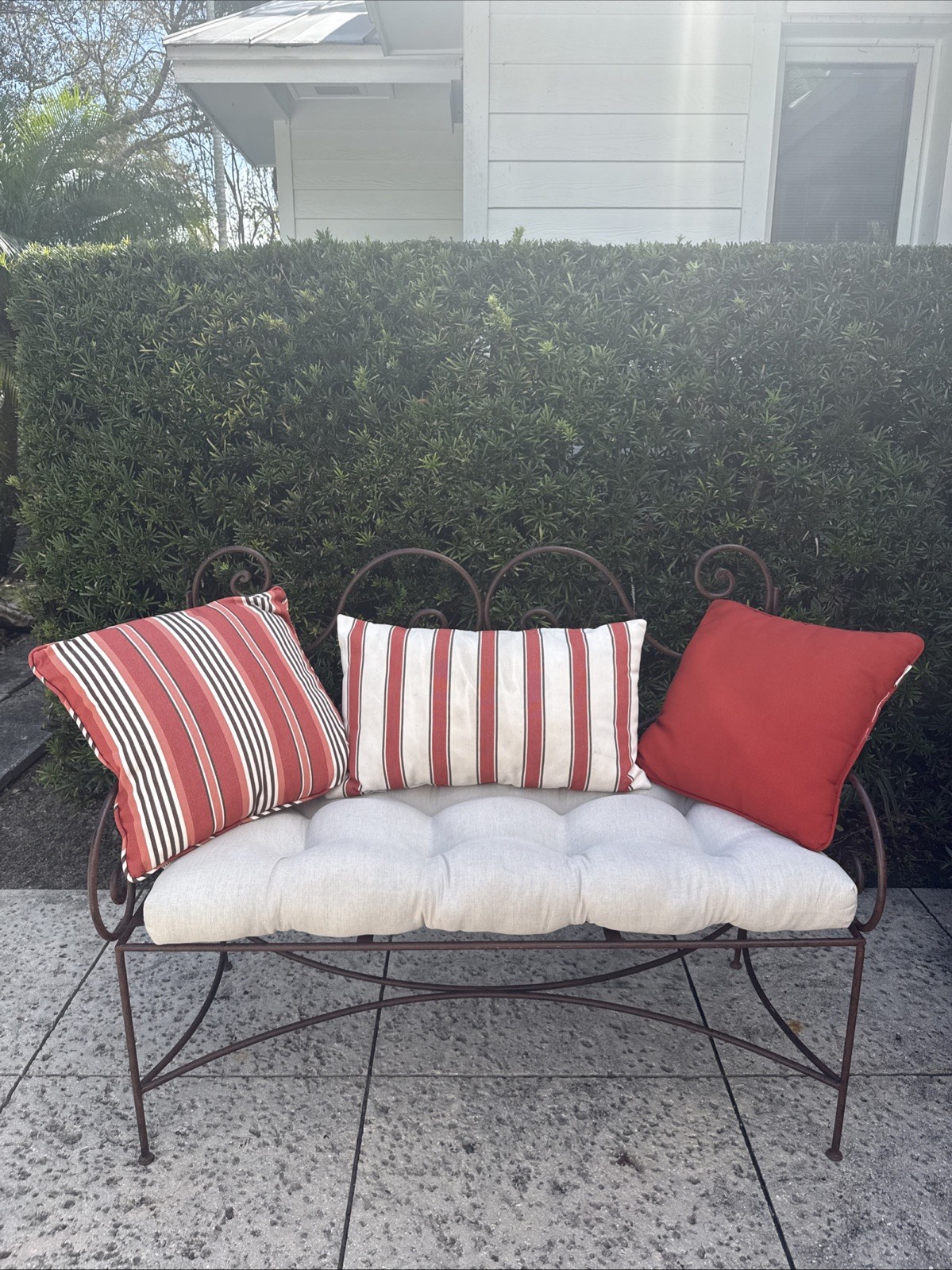 Beautiful Vintage Wrought Iron Patio Bench With Cushions. 38”x48”x27”. 45 Lbs