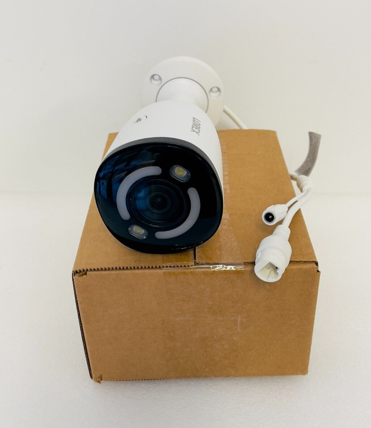 Lorex 4K+ 12MP IP Wired Bullet Security Camera with Smart Lighting (E910AB)