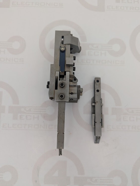 Universal Instruments Radial Insertion Head Assembly