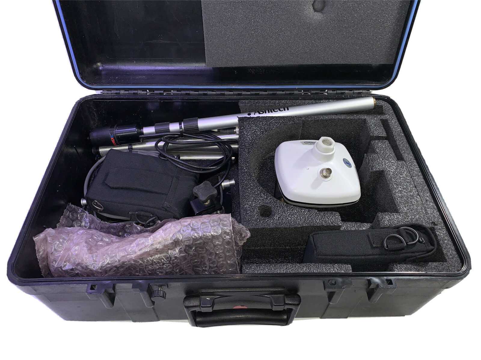Ashtech MGL-3 and Husky FS/2 with Ashtech Antenex antenna
