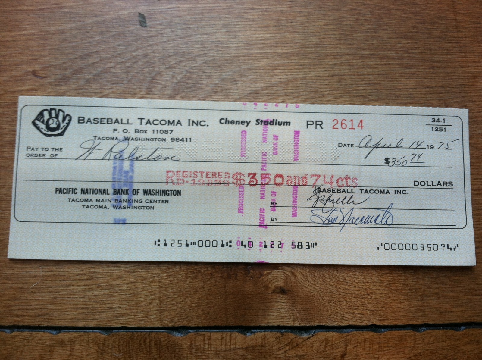 1975 TACOMA TWINS BILL RALSTON Cancelled Check VINTAGE RARE AUTO AUTOGRAPH