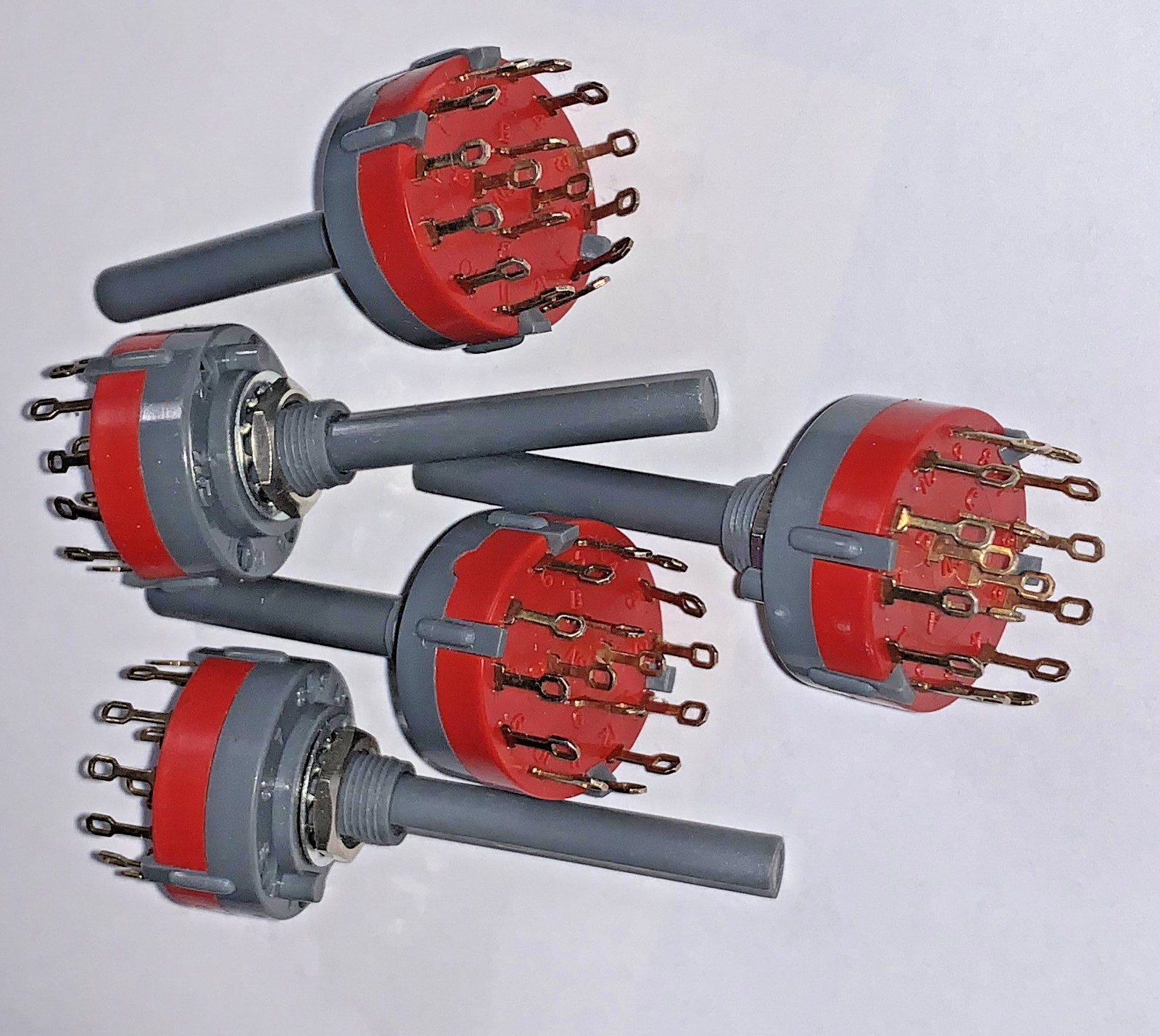 5pcs C&K Rotary Switch, A403, Panel mount, 4P3P, 2.5A @ 120VAC, 12 Terminals