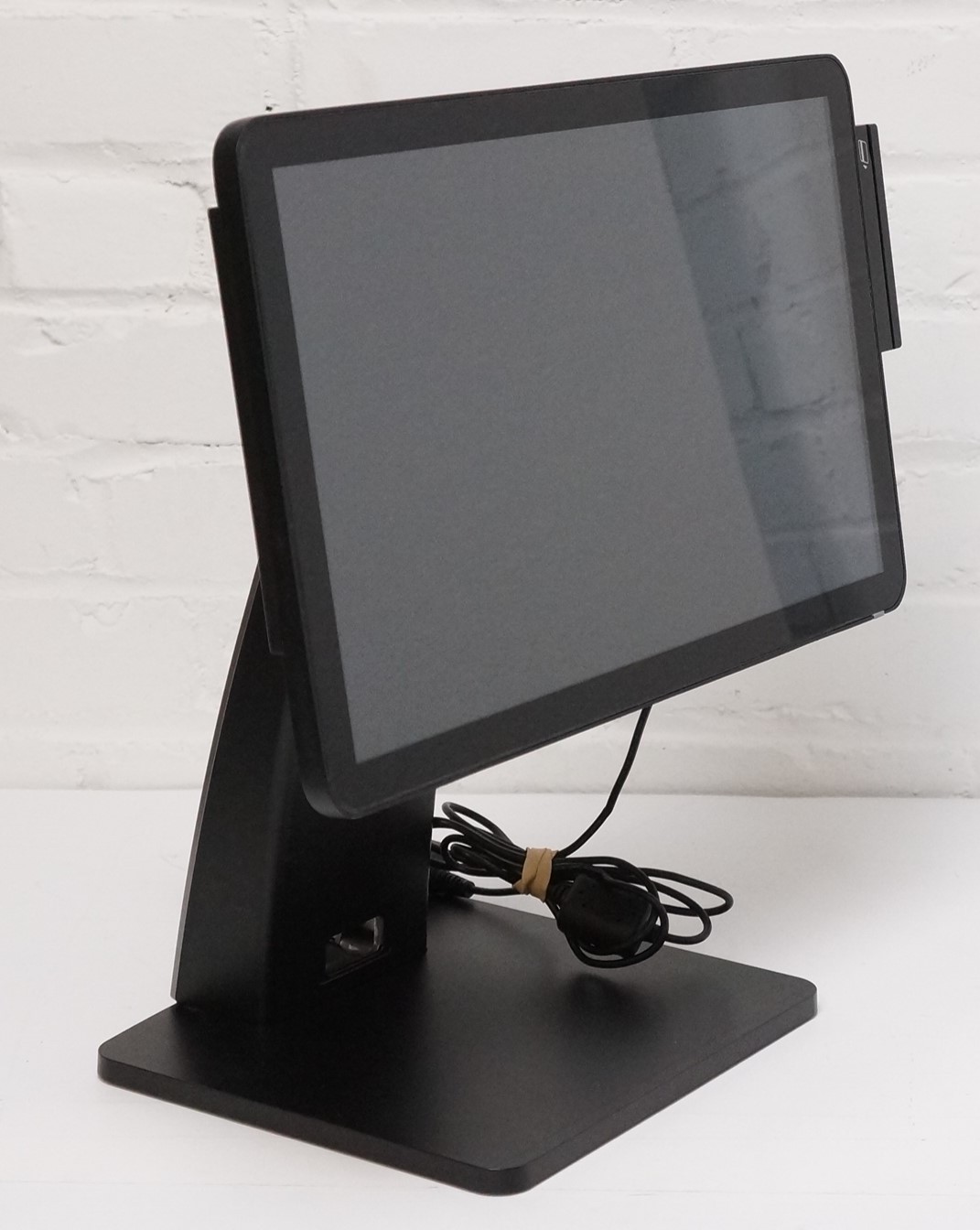 HiStone HK568 POS Terminal J6412 4gb Ram 119 SSD Win10 IoT