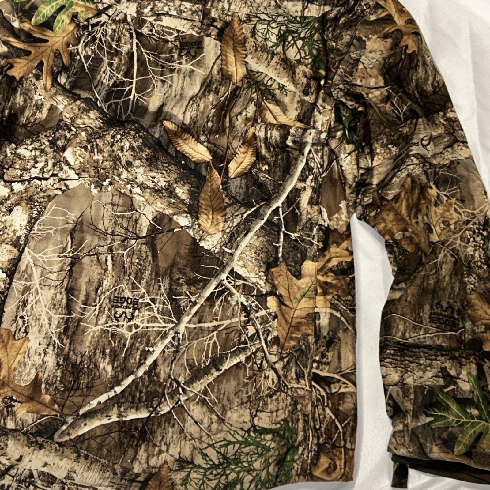 Real Tree Men’s Jacket Scent Factor Camo Size Medium Full Zip Pockets