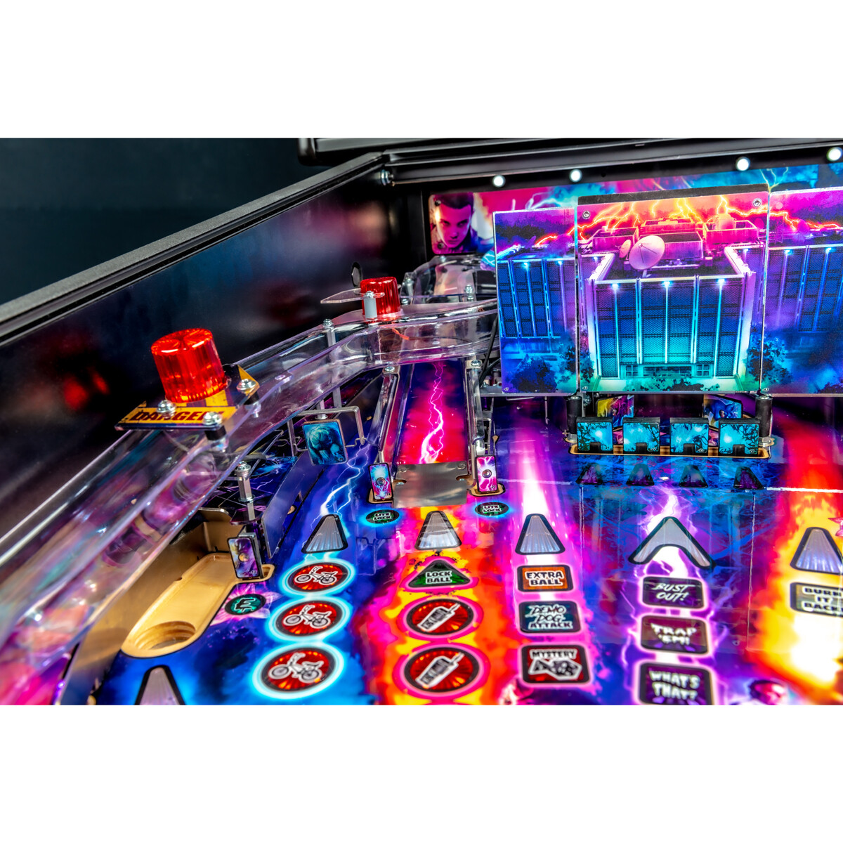 Stern Stranger Things Pro Pinball Machine
