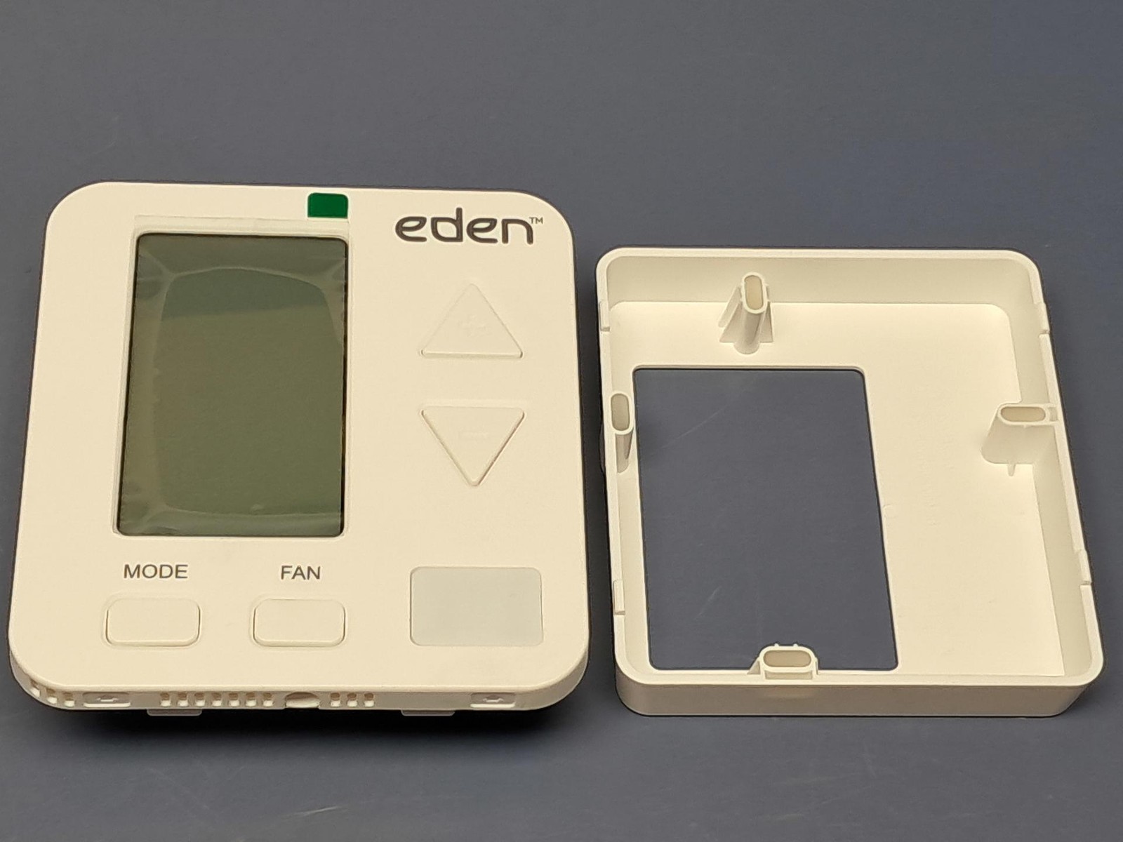 Amana Eden DS01G Wireless DigiStat Thermostat with Motion PIR for DigiSmart PTAC