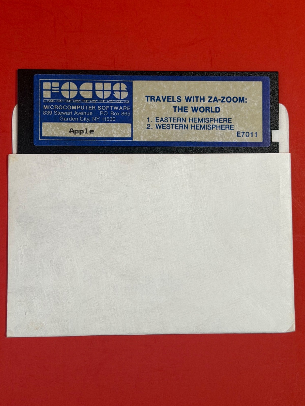 Focus Travels With Za-Zoom The World  / Apple II Home Computer Software