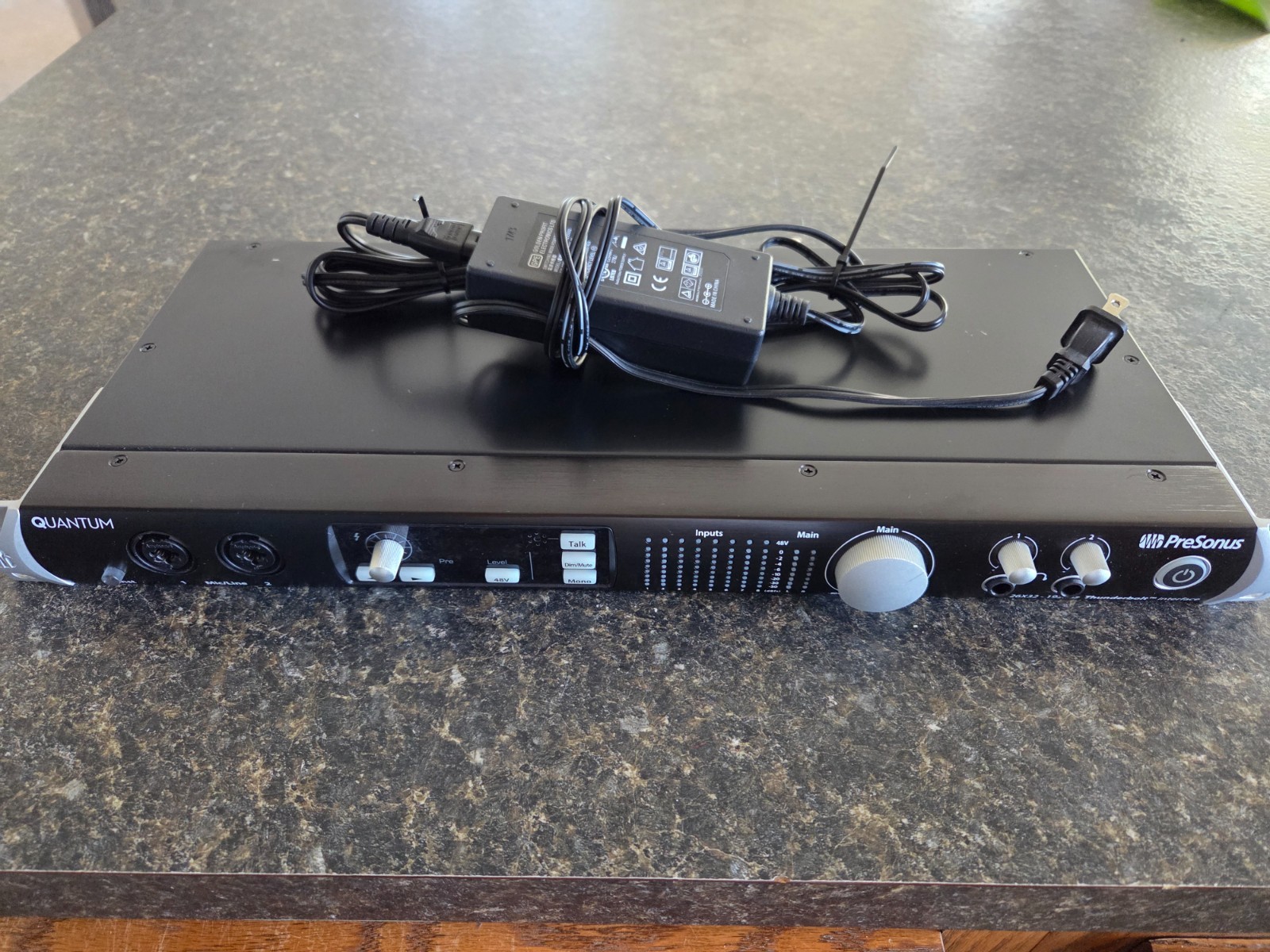 PreSonus Quantum 26x32 Thunderbolt 2 Audio Interface