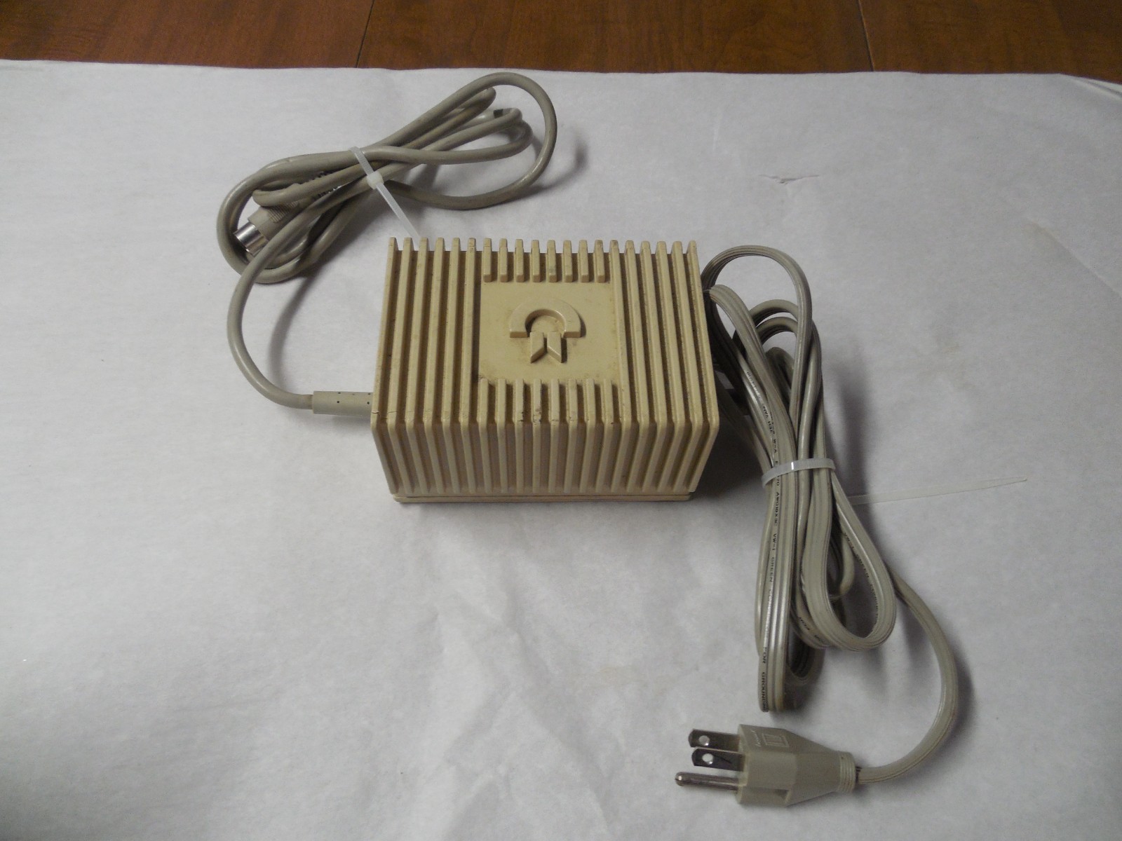 Used Original Vintage Commodore 64 Computer Power Supply PN 251053-02 Untested