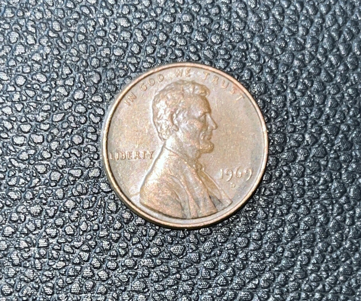 1969 D Lincoln Penny, Floating Roof, (errors)
