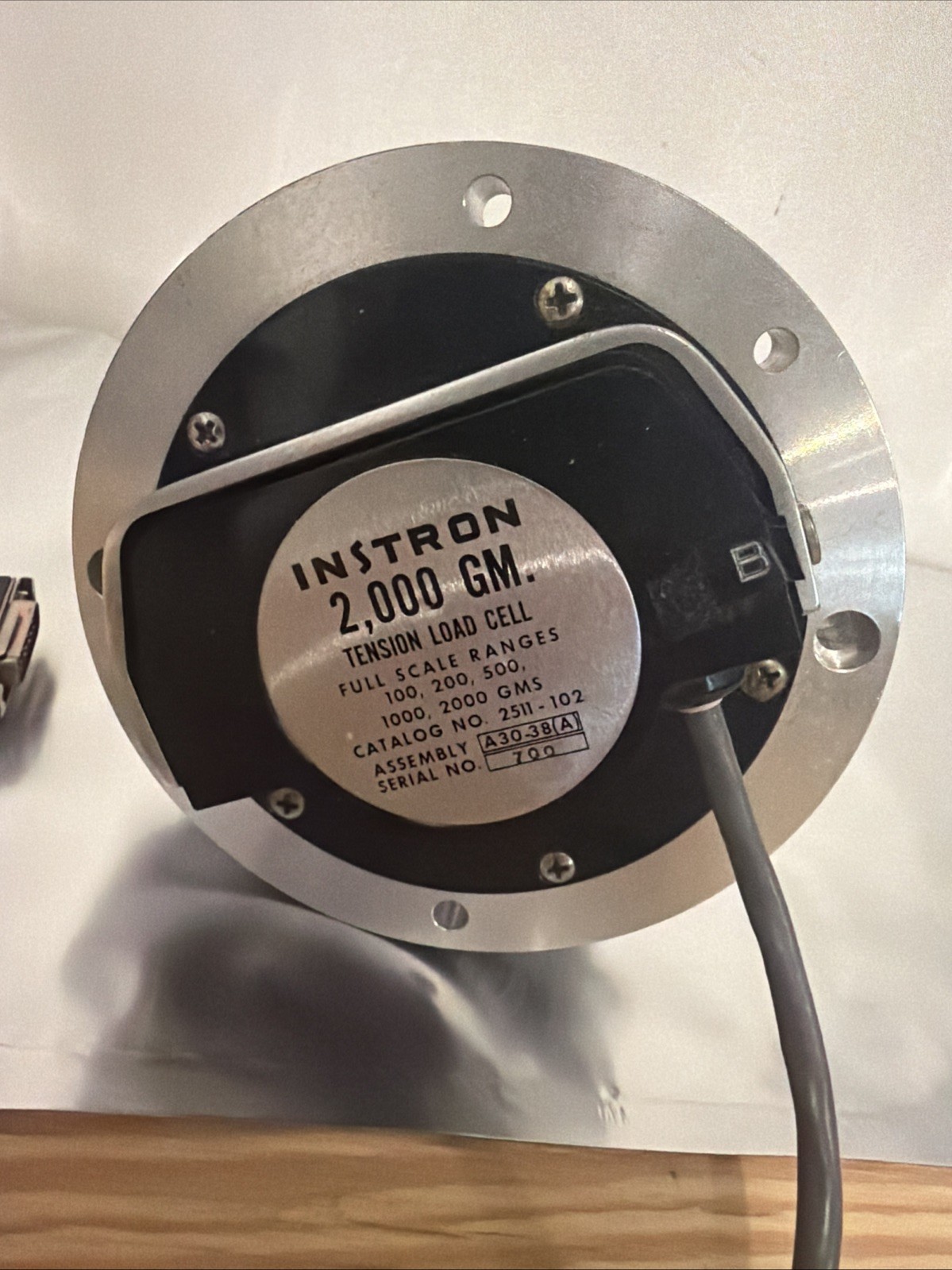Instron Tension Load Cell 2000GM Cat No 2511-102