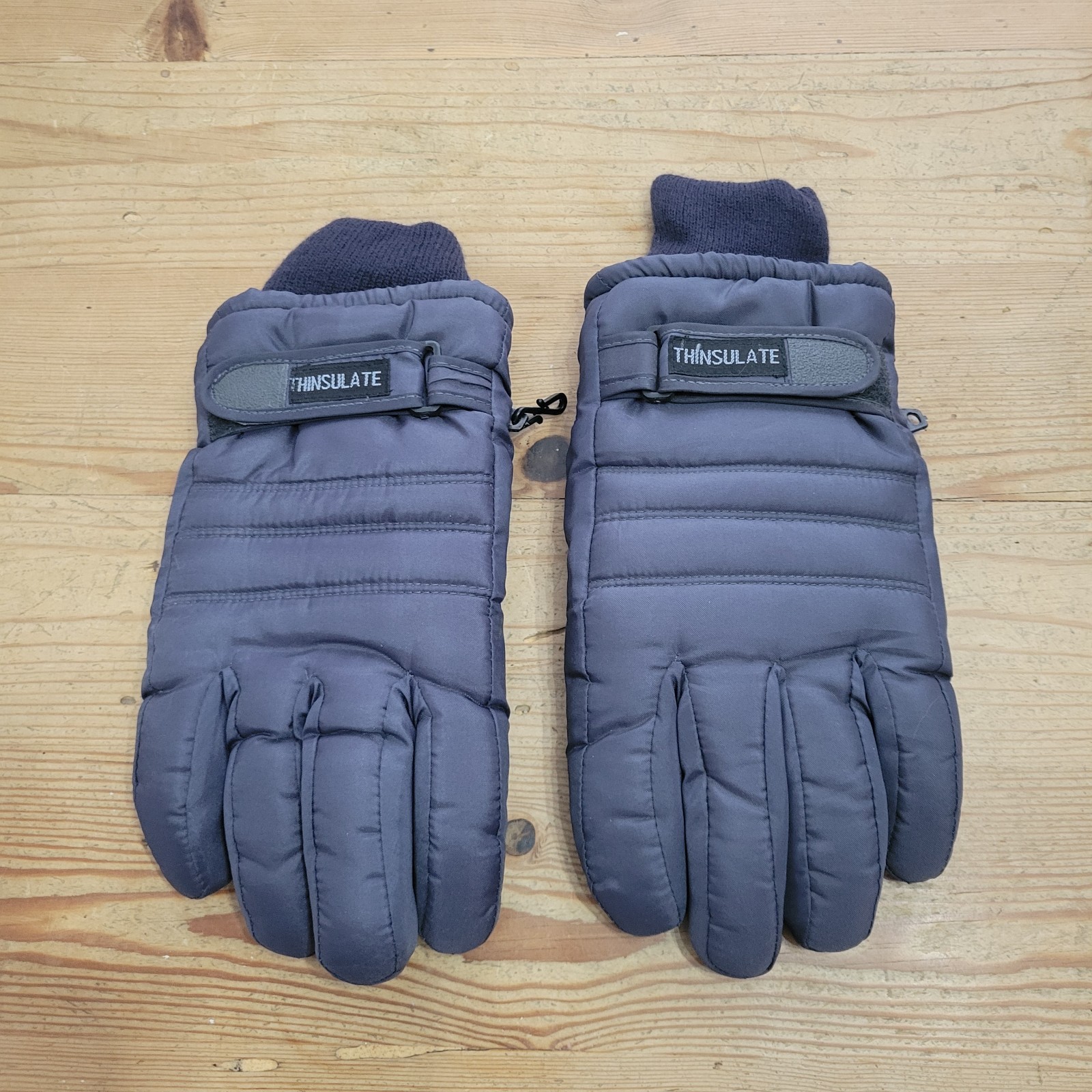 Thinsulate Pair Navy Blue Winter Ski Gloves Insulated Lining Non Slip Palms M/L