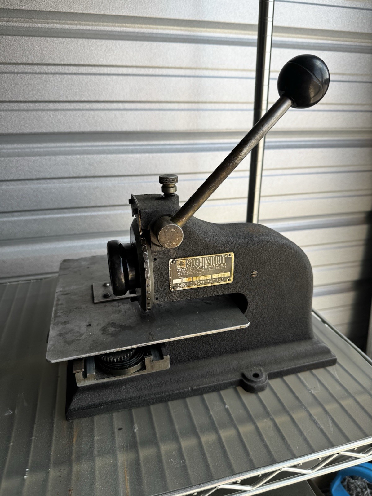 Vintage Geo T. Schmidt Marking Machinery Manual Nameplate Press Tool Model # 4