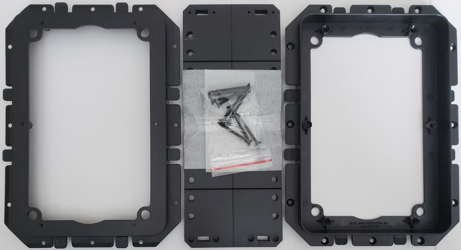 Niles 5 Series Installatiin Bracket Kit for All 5 Series Equipment, BRAND NEW