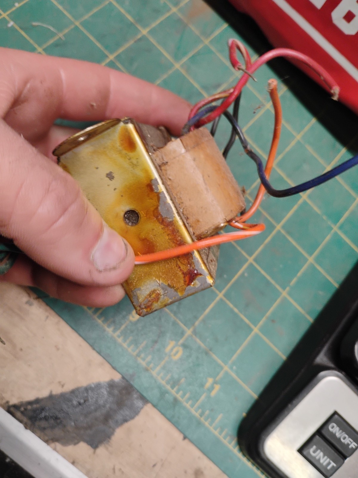 Unknown Radio Transformer