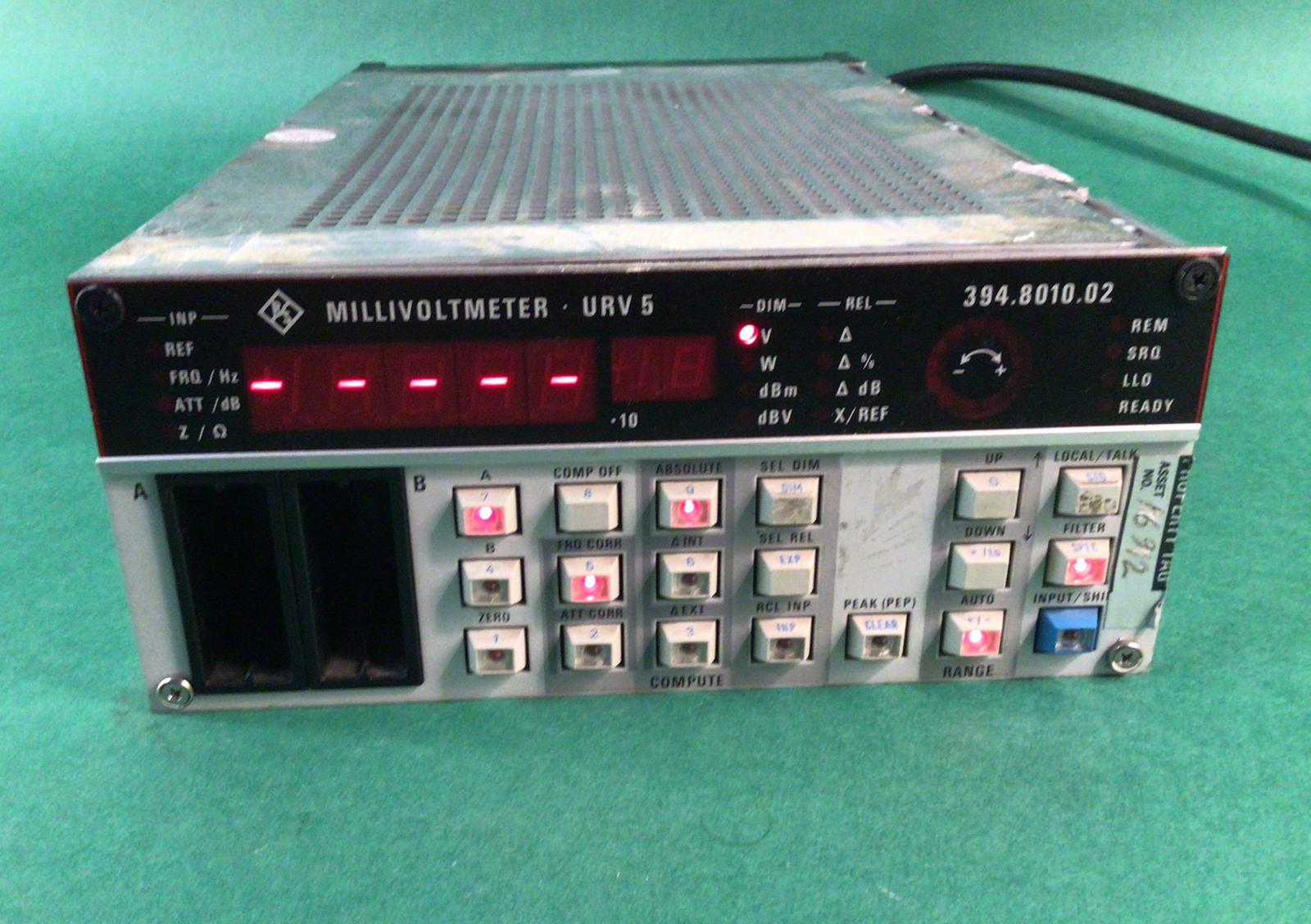 Rohde Schwarz URV5 Millivoltmeter