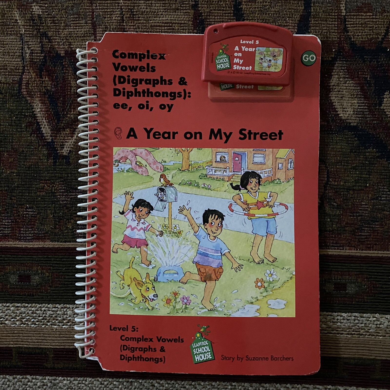 LeapFrog LeapPad System Book & Cartridge “A Year On My Street”   Vowels Level 5