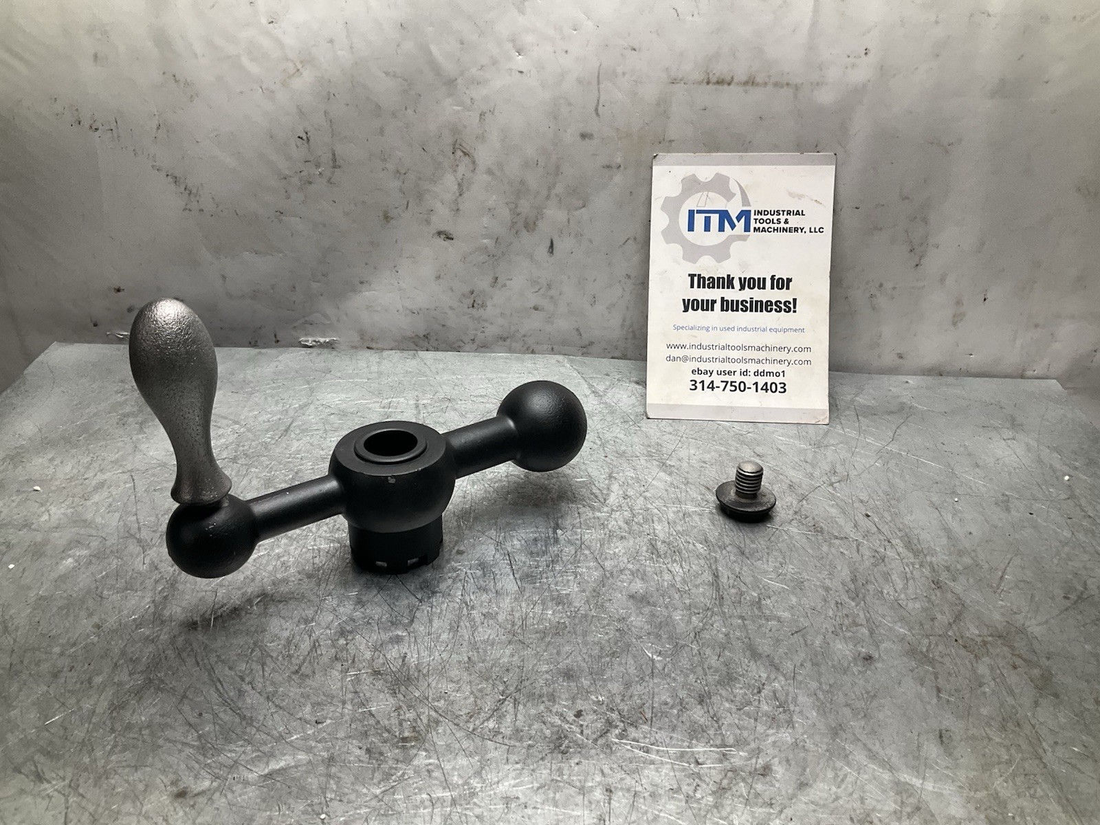 Cincinnati 2MH Horizontal Milling Machine Y Hand Wheel
