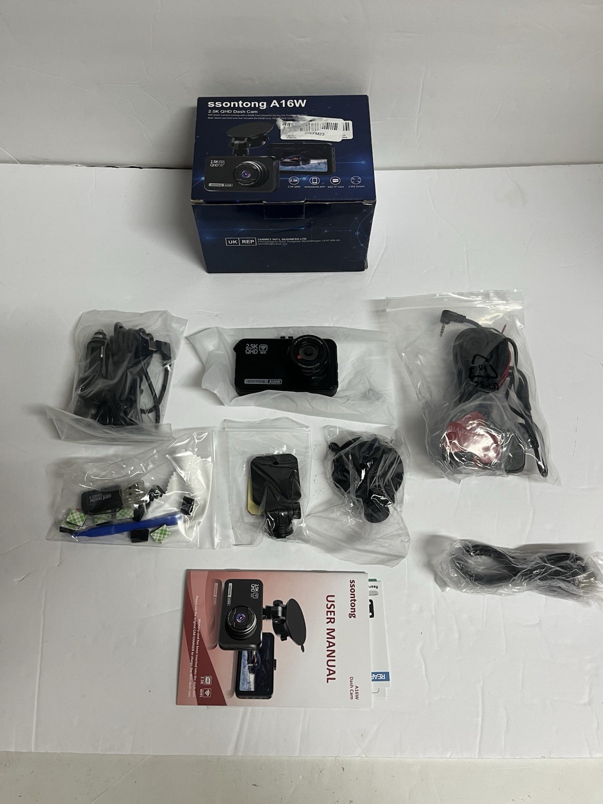 Ssontong A16W 2.5k QHD Dash Cam Black Wi-Fi 64GB Card Brand New