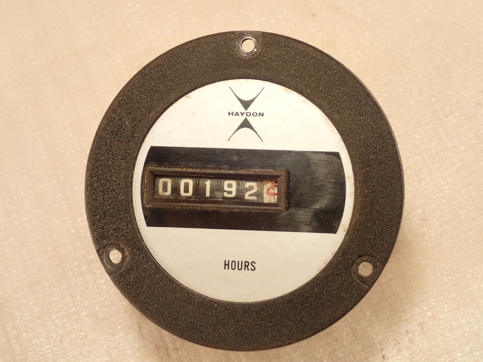 Vtg HAYDON, Torrington, CT, Model EN-35 Panel Mount Hour Meter 120Volt, Untested